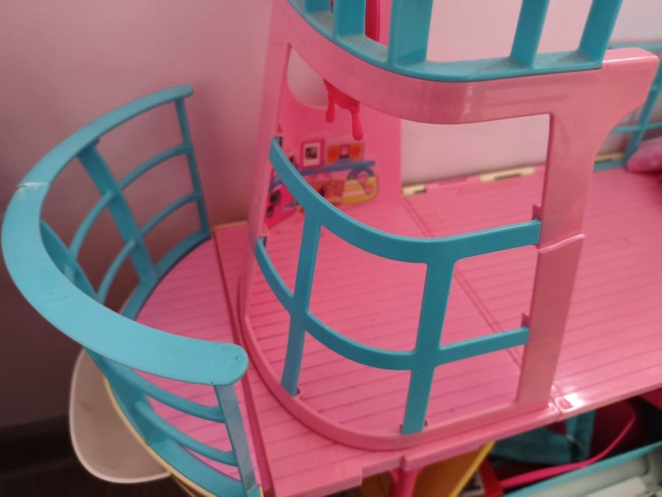 Statek dla lalek barbie