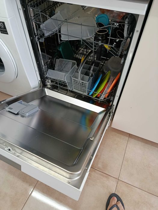 Máquina loiça como nova