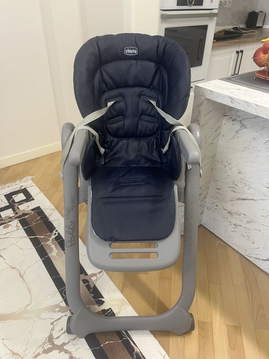 Крісло стілець годувальний chicco magic