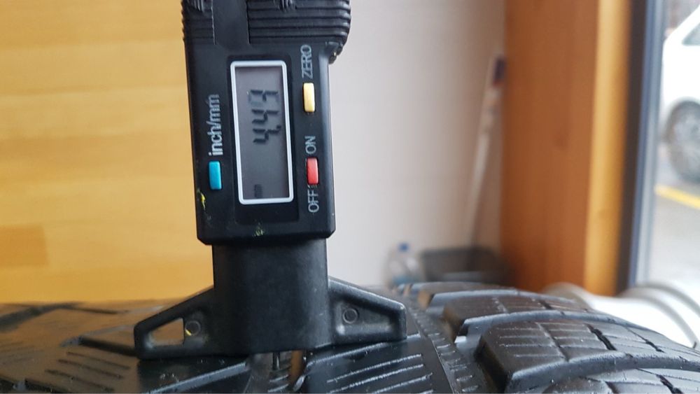 Зимові різноширокі шини 285/45 R22 & 325/40 22 Pirelli Scorpion Winter