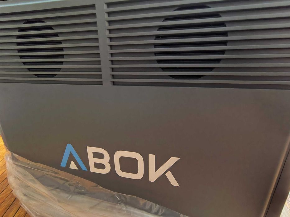 В наявності нова зарядна станція Abok Arc2000 (2000W/1536Wh)