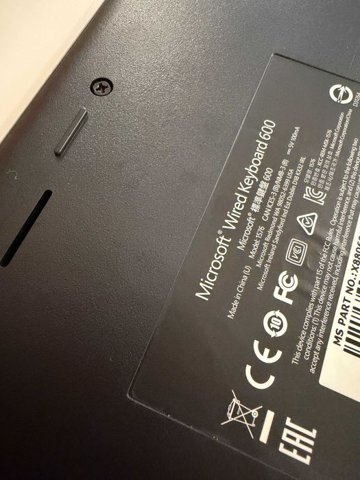 Teclado Microsoft Wired Keyboard 600 USB – Impecável