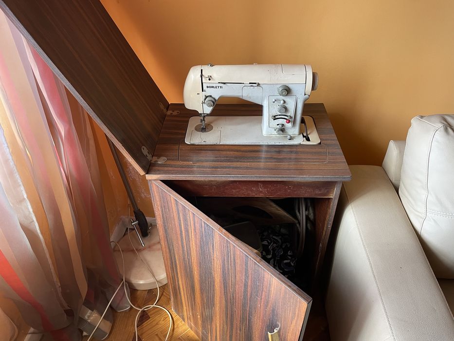 Maquina custura Borletti