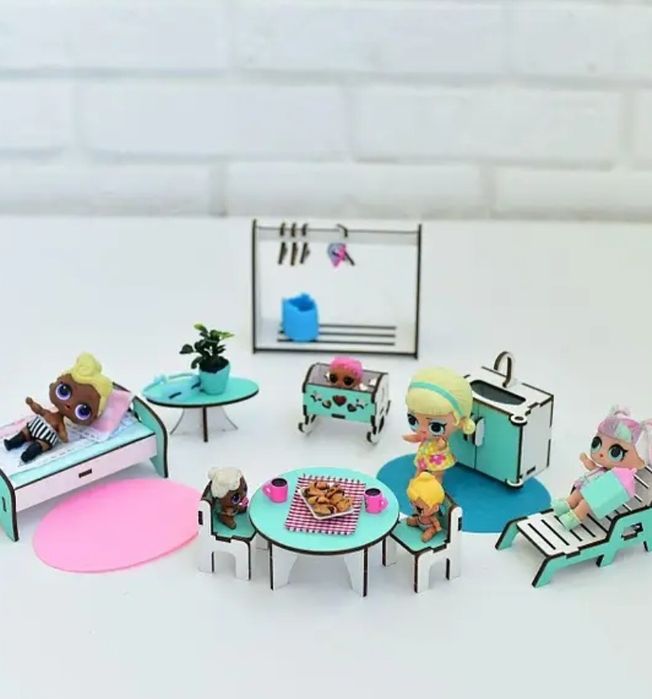 Кукольный домик Барби