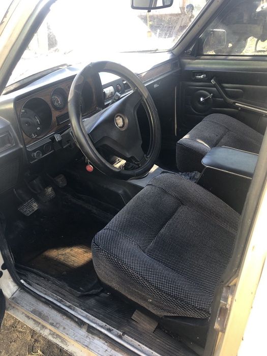 Продам газ 2410.