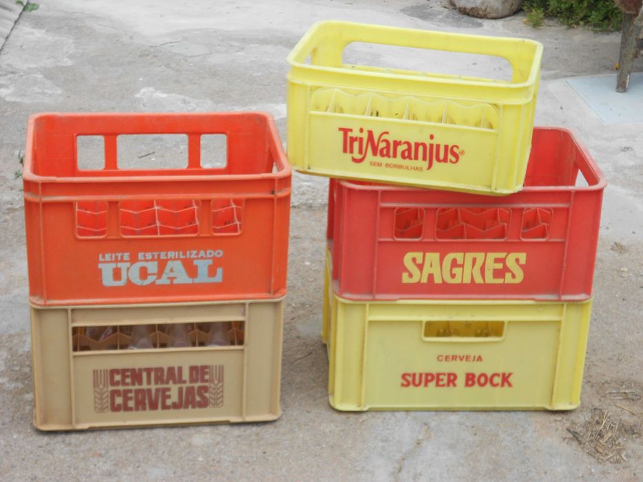 Grades antigas ou recentes cerveja agua refrigerantes bebidas