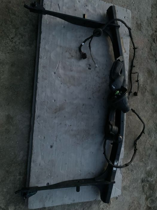 Aaudi a6 c8 hak holowniczy 4K0.  800491H