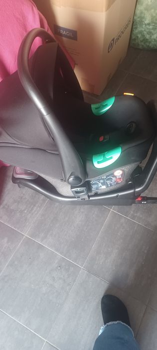 Vendo ovo com isofix