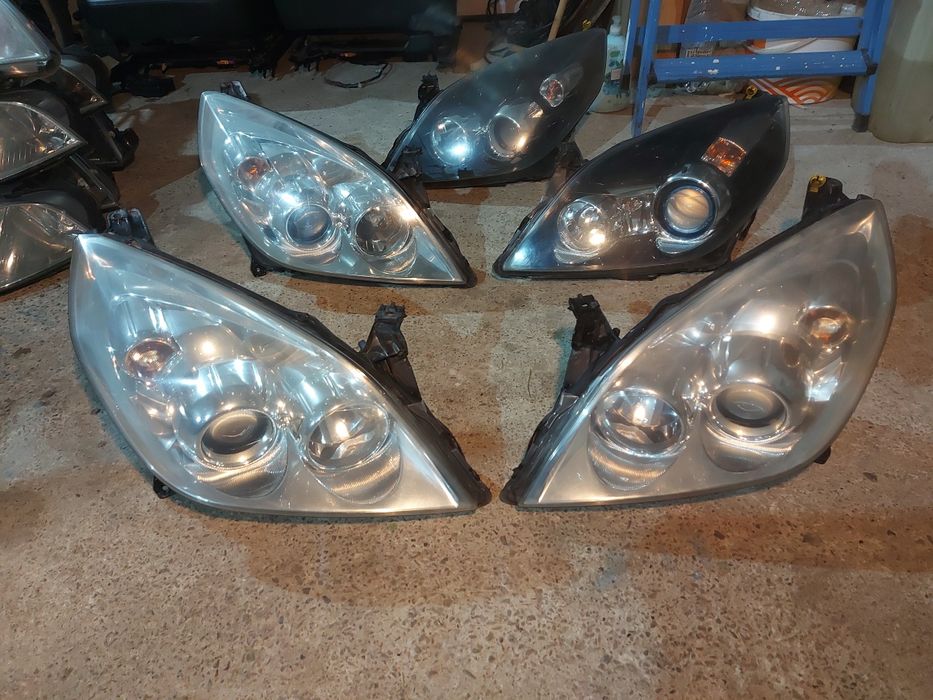 Фари Опель Вектра Ц Сігнум рестайл.