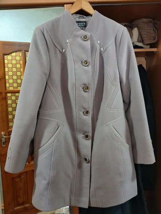 Пальто  для пишної  жіночки