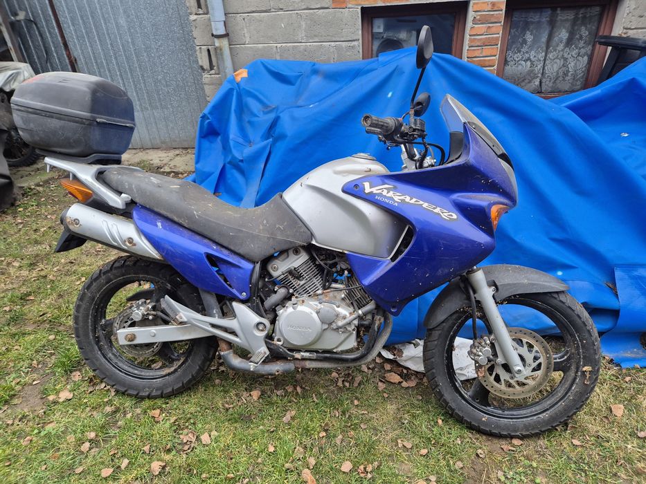Honda Varadero 125 2002r na zimowe wieczory Rawa Mazowiecka • OLX.pl