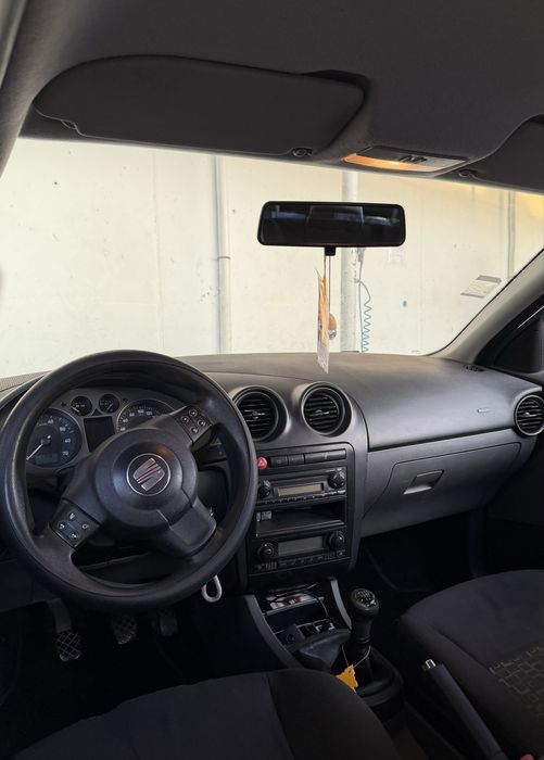 SEAT Ibiza — fotografia 5