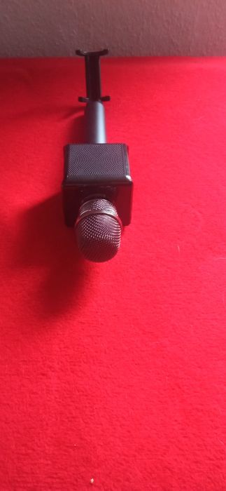 Mikrofon karaoke bezprzewodowy z bluetooth i efektem pogłosu