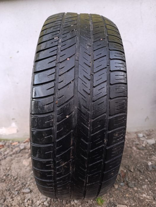Продам шини в хорошому стані.