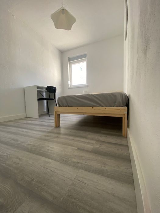 Quarto Mobilado para Arrendar | 425€/mês com Despesas Incluídas
