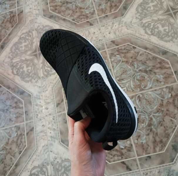 Buty sportowe Nike damskie Free Connect nowe 37.5