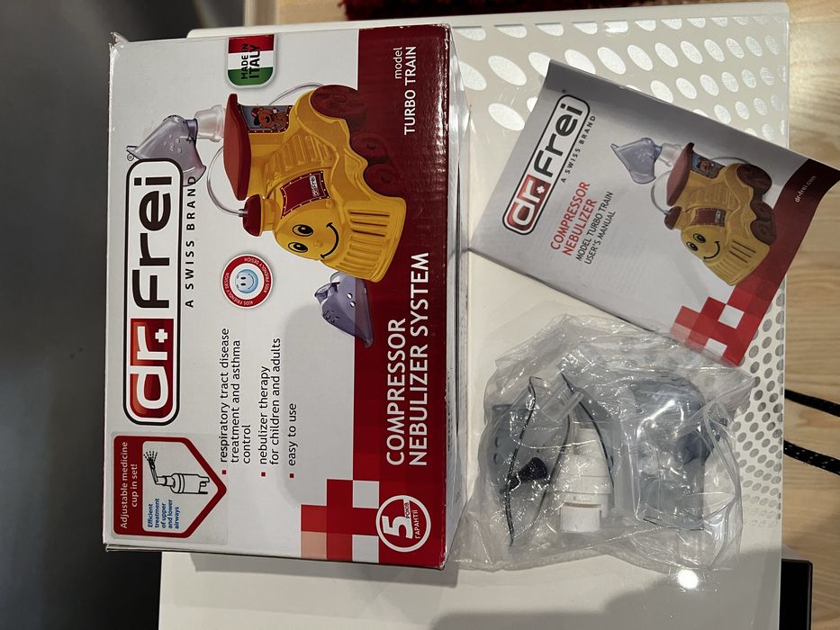 Компрессорный небулайзер модель Turbo Train Dr.Frei в виде паровозика