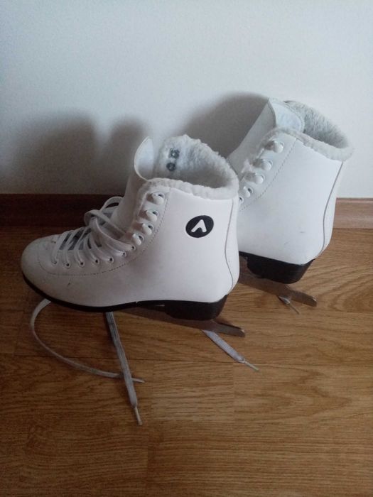 Łyżwy rozmiar 36