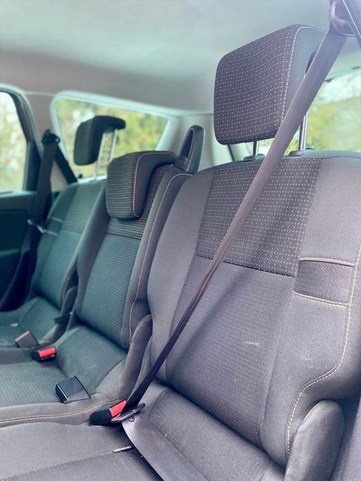 Sprzedam renault scenic 2,0 bezyna automat