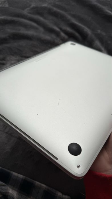 Продам MacBook Pro 13     2017