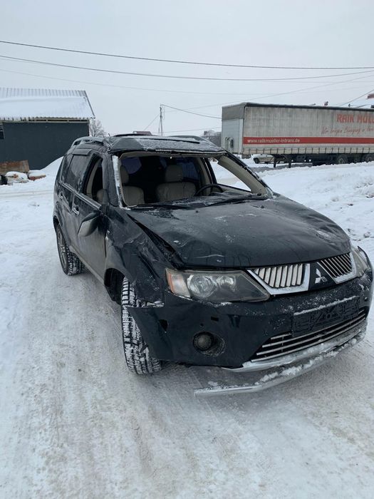Mitsubishi outlander XL 2009