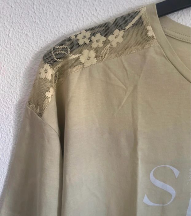 T-Shirt Amarela Tiffosi com Renda e Estampa (Tamanho XL)