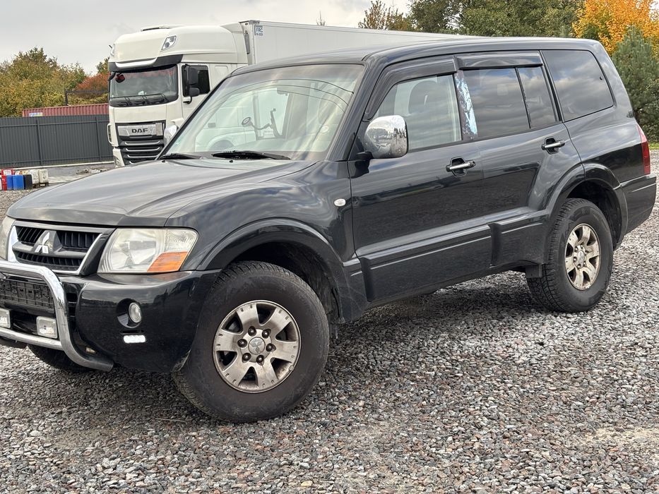 Mitsubishi Pajero 3