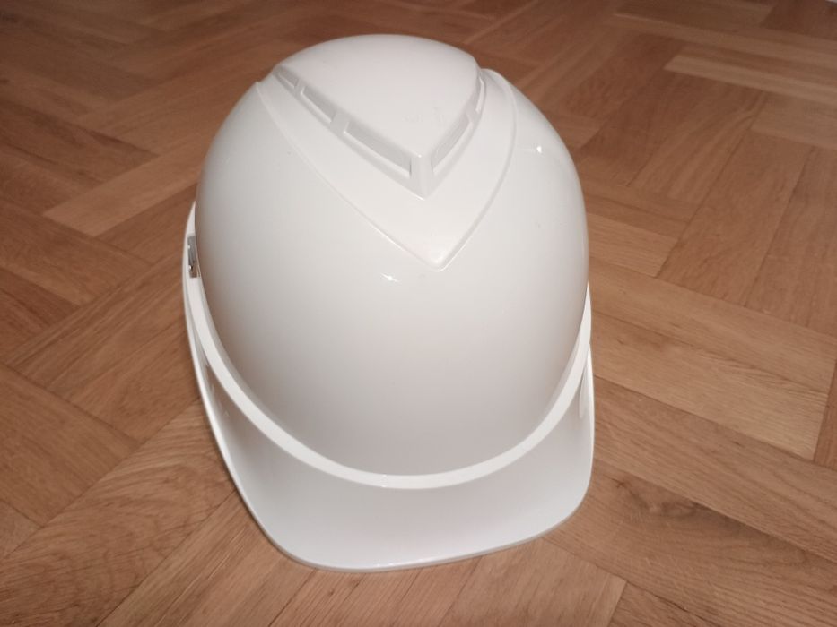 Kask roboczy, budowlany.