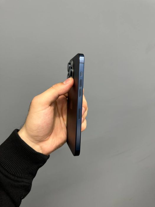 Iphone 15 Pro Max 256gb 100% батарея (айфон 15 про макс синій) бу