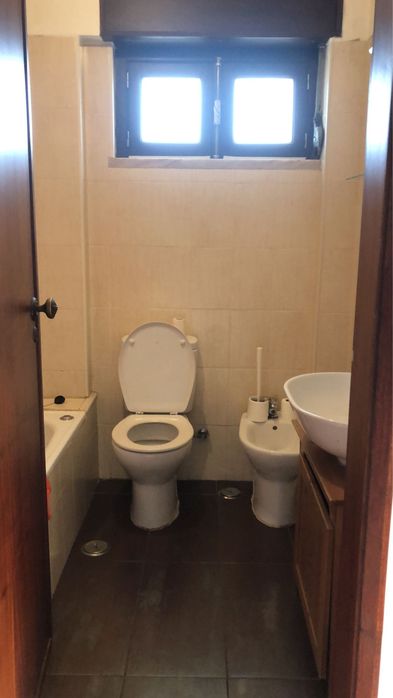 Quarto  casal  sem caução Amadora/vendas novas