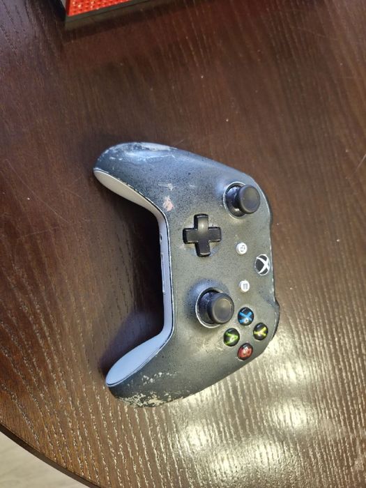 Продам, Xbox one S