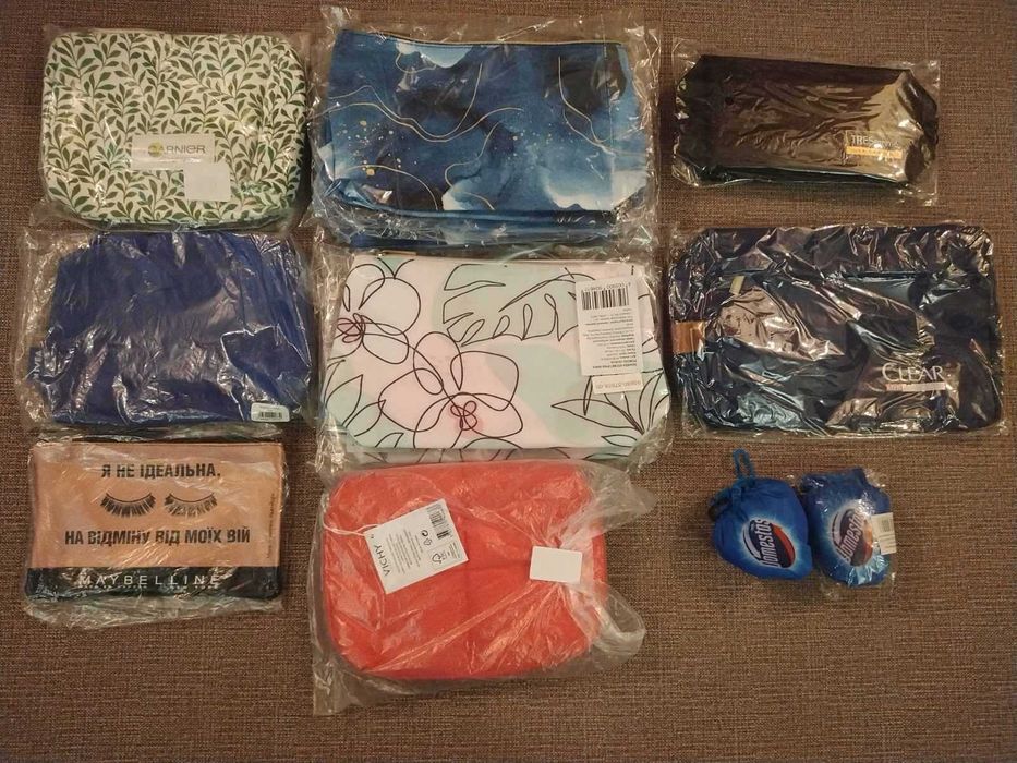 косметички разные . сумка