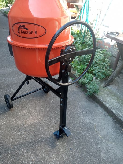 Сдам в аренду бетономешалку 150 грн.