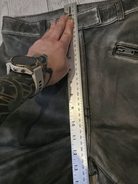 H&M Studio Innovation шкіряні брюки штани зі шкіри байкерські штани