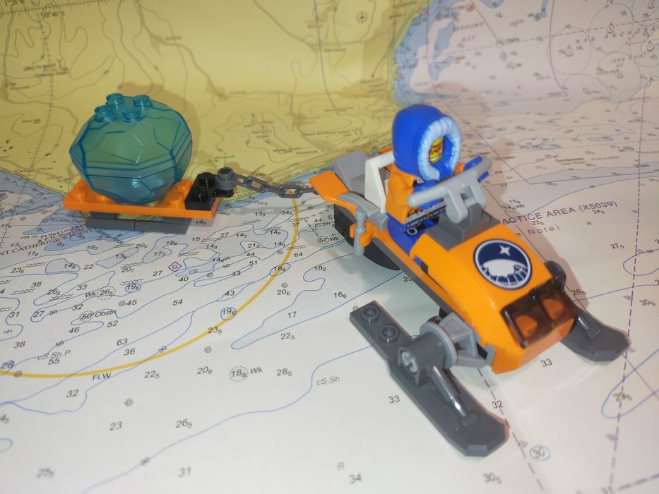 LEGO 60032 Arctic snowmobile