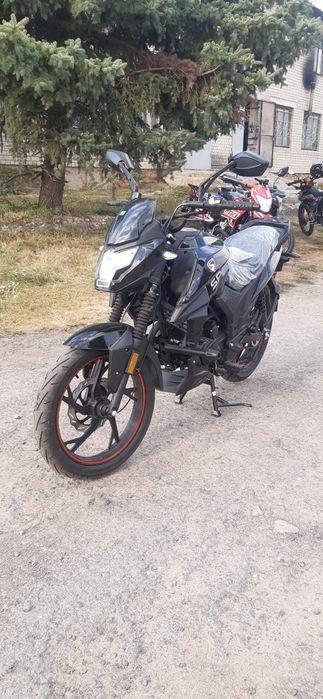 Мотоцикл Spark SP200R-32