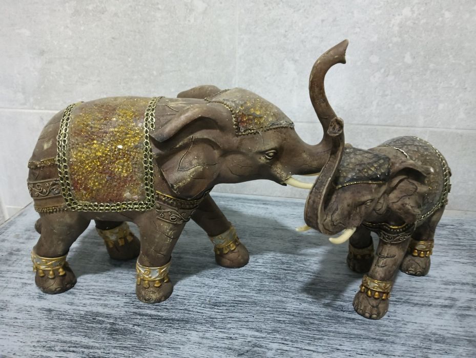 Bonitos elefantes arte Tailândia
