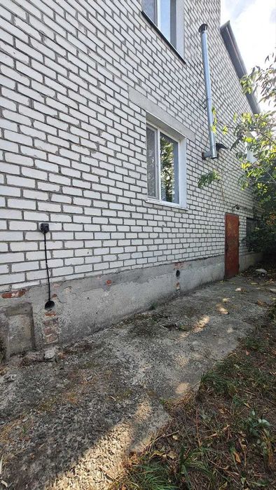 Продам дом г. Змиев