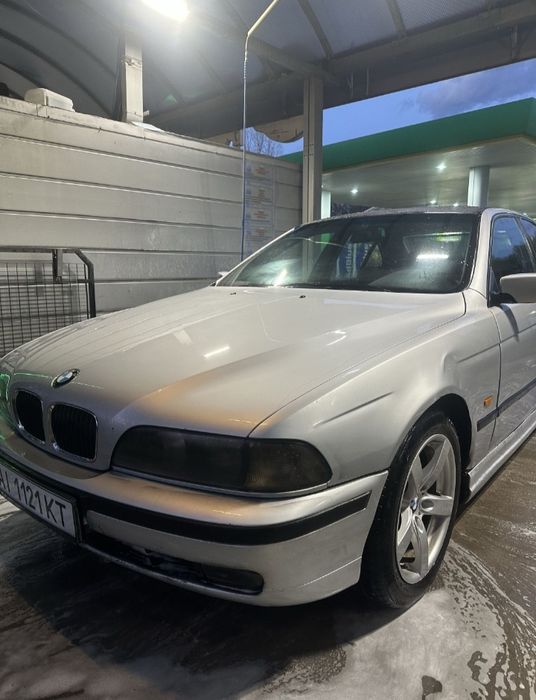 Продам BMW E39 2.0 Бензин