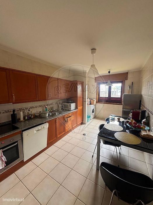 Apartamento T1 para arrendamento