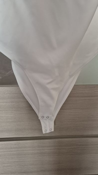 Białe body Zara S nowe