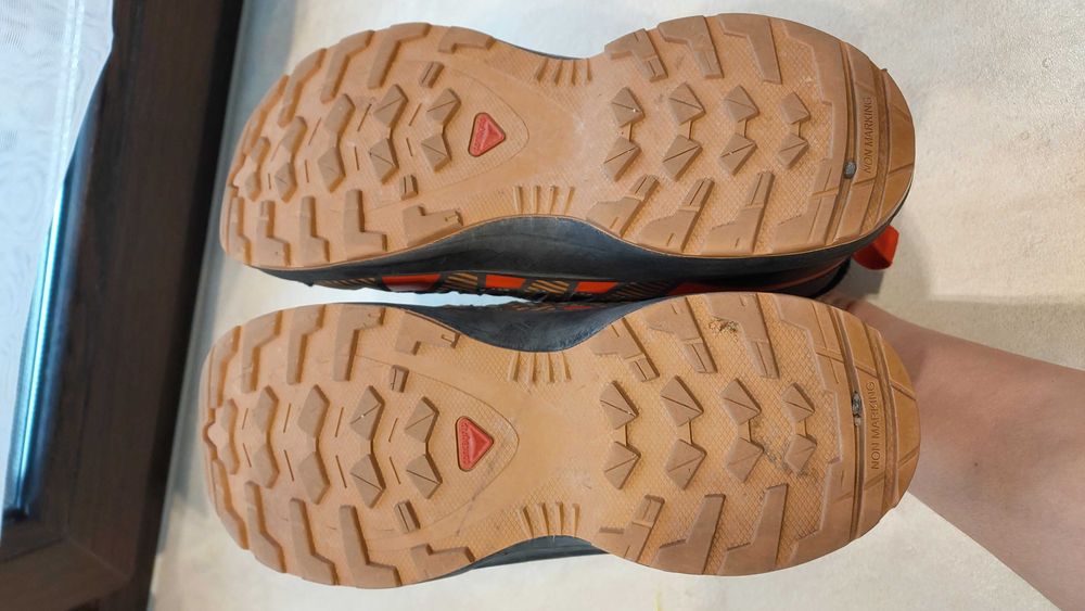 Buty SALOMON rozmiar 37, junior