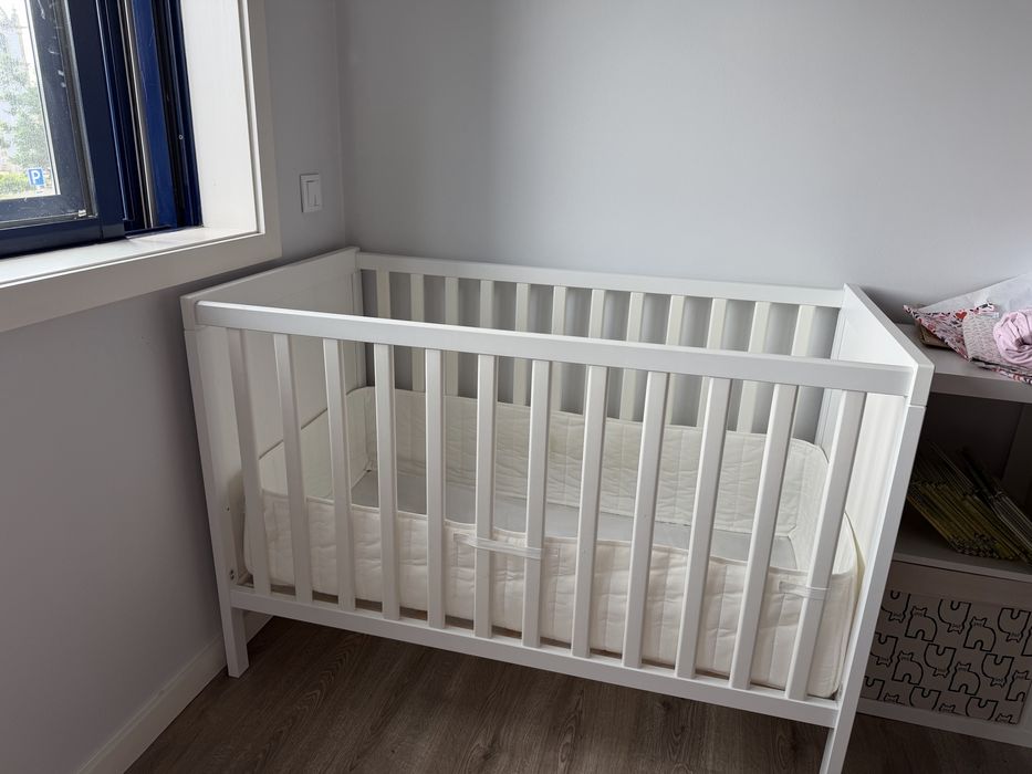Berço branco Sundvik do ikea 60x120