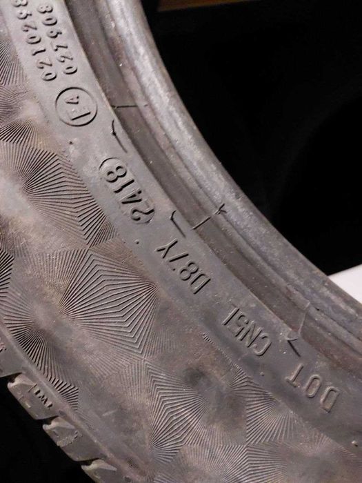Шини 225/55 R18 пара літо Continental 6мм 2018 рік