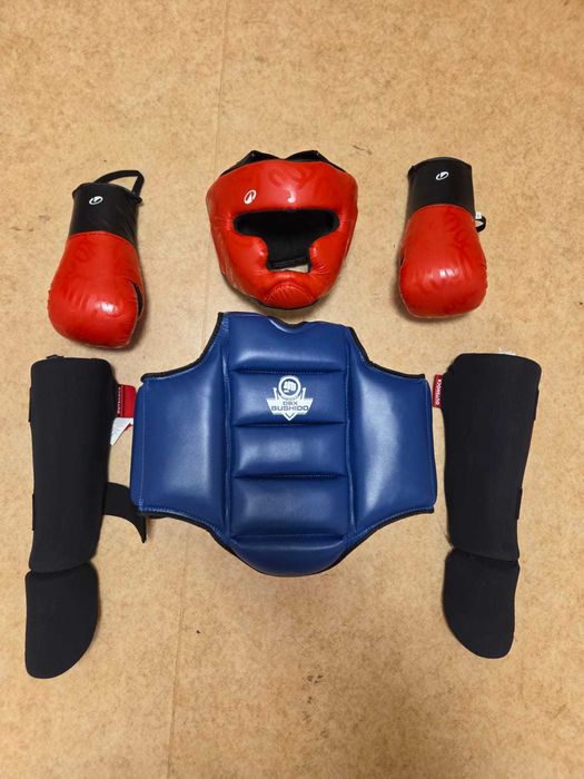 komplet ochraniaczy boks, karate, kickboxing, sporty walki dla dziecka