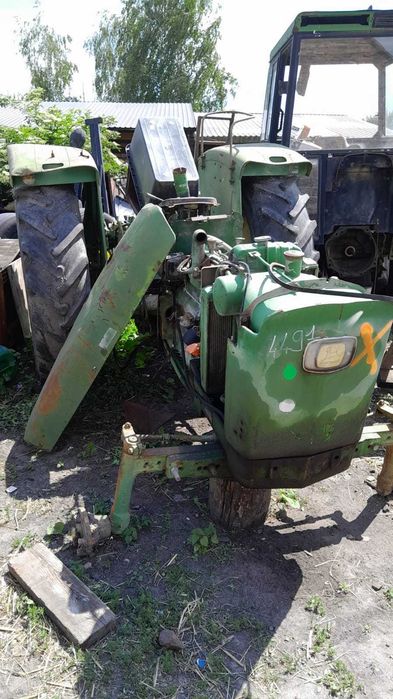 Części do ciągników John Deere 2130, 3130,3040,3650,