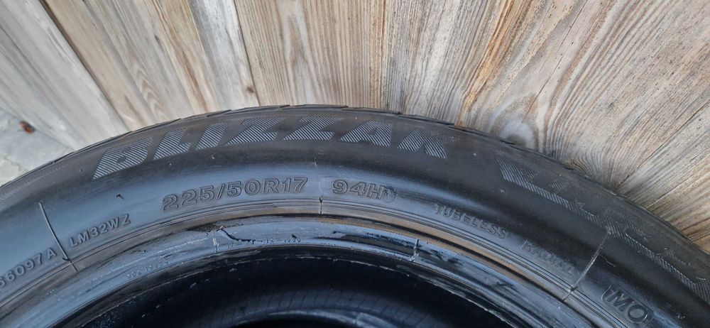 Opony zimowe BRIDGESTONE BLIZZAK 225 50 R17 94H