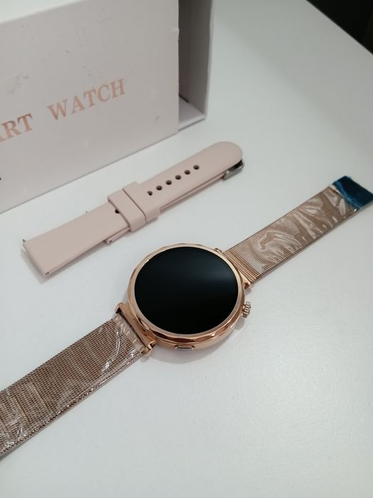 Złoty smartwatch damski