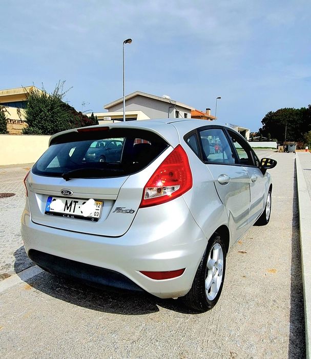 Ford Fiesta 1.25 Financiamento 120€ mês — photo 2