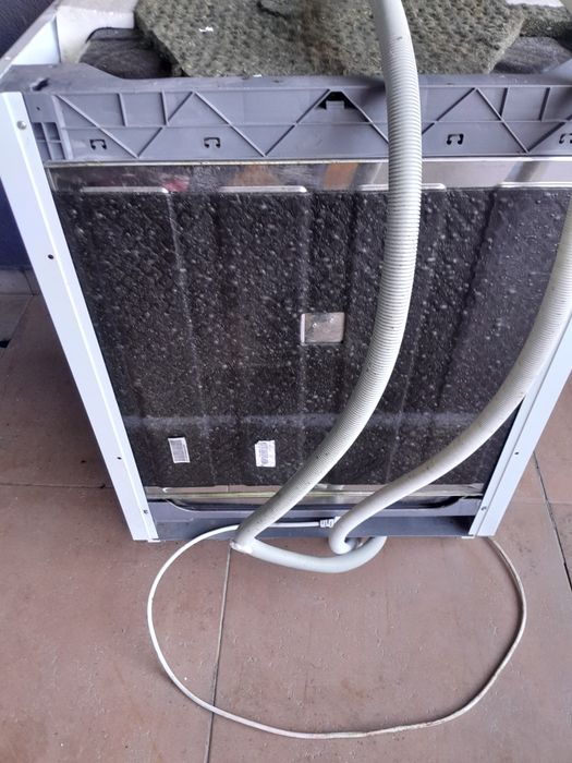 Máquina  de lavar loiça de encastre